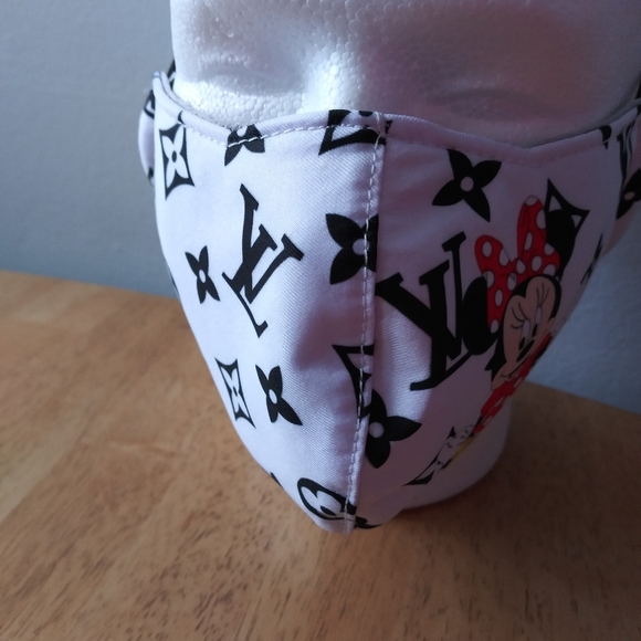 Minnie Mouse face mask with filter inside - Picture 4 of 7